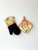Oven Mitts + Hot Pad Set (Dalena)