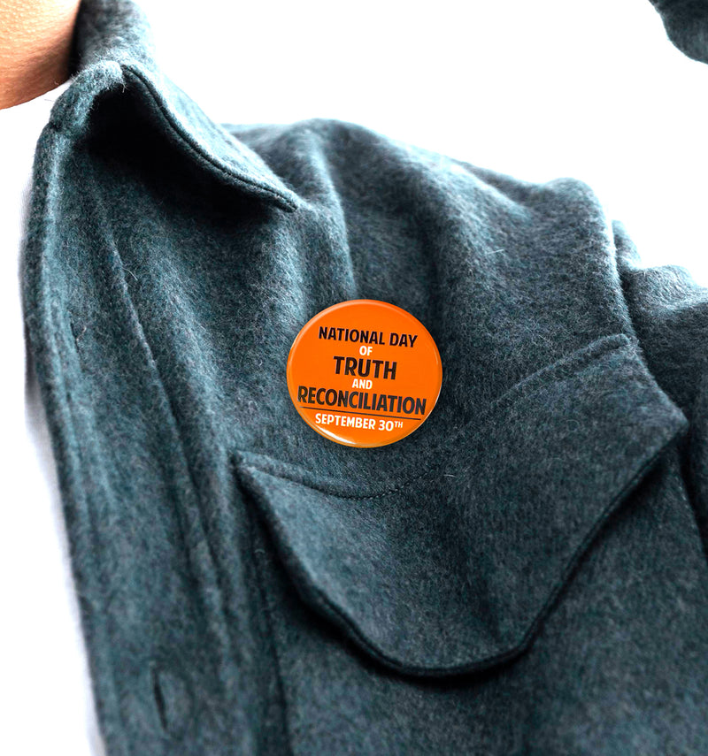 Round Button (Truth and Reconciliation)