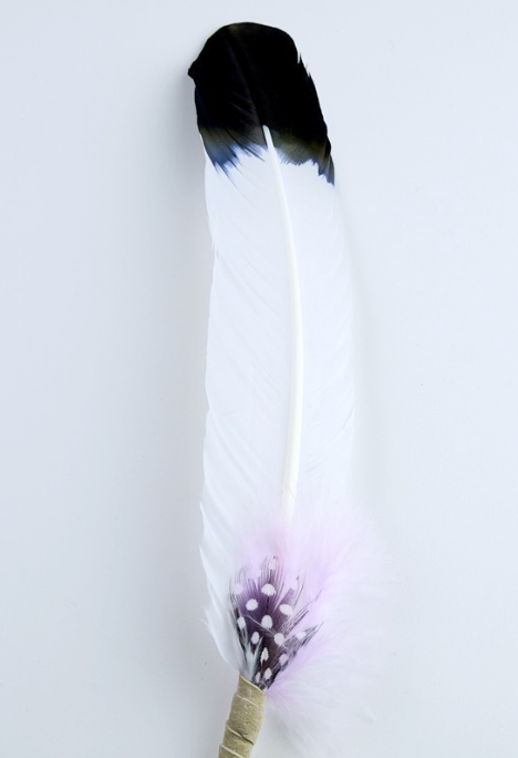 Large Smudging Feather (Lavender/Inspiration)