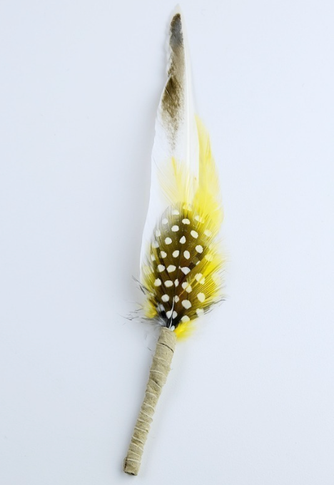 Medium Smudging Feather (Yellow/Clarity)