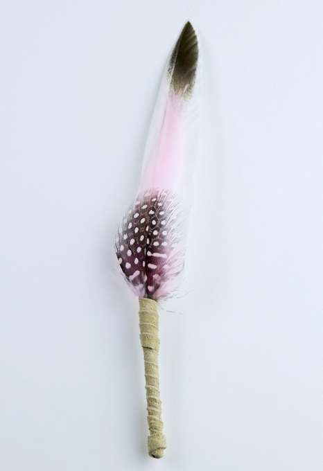 Medium Smudging Feather (Light Pink/Love)